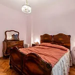 Casa Ferrari 3*