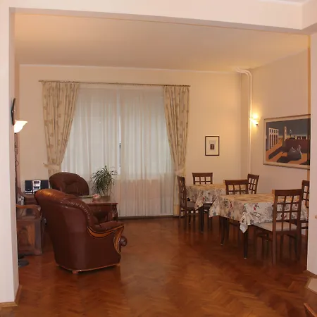 Casa Ferrari 3*