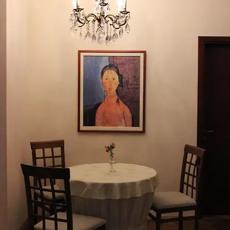 Casa Ferrari Sofie