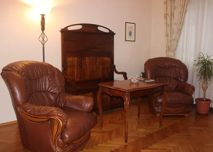 Casa Ferrari Bed and Breakfast 3*