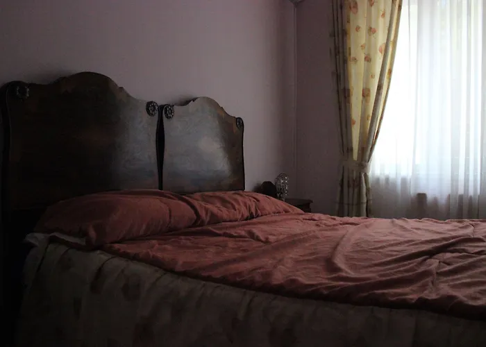 Casa Ferrari Bed & Breakfast 3*