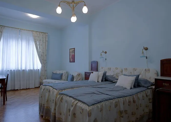 Casa Ferrari Bed and Breakfast 3*